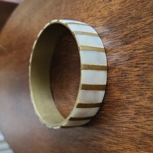 Mother of Pearl bangle